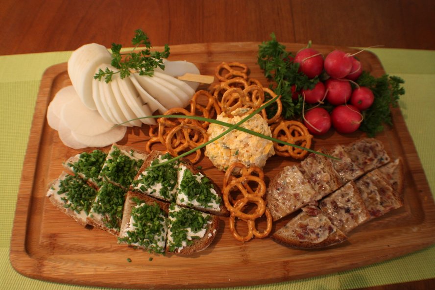 German-Appetizer-Platter