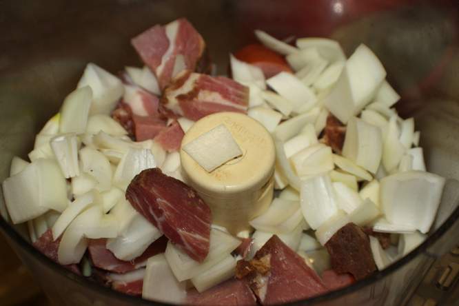 ham-onion-food-processor