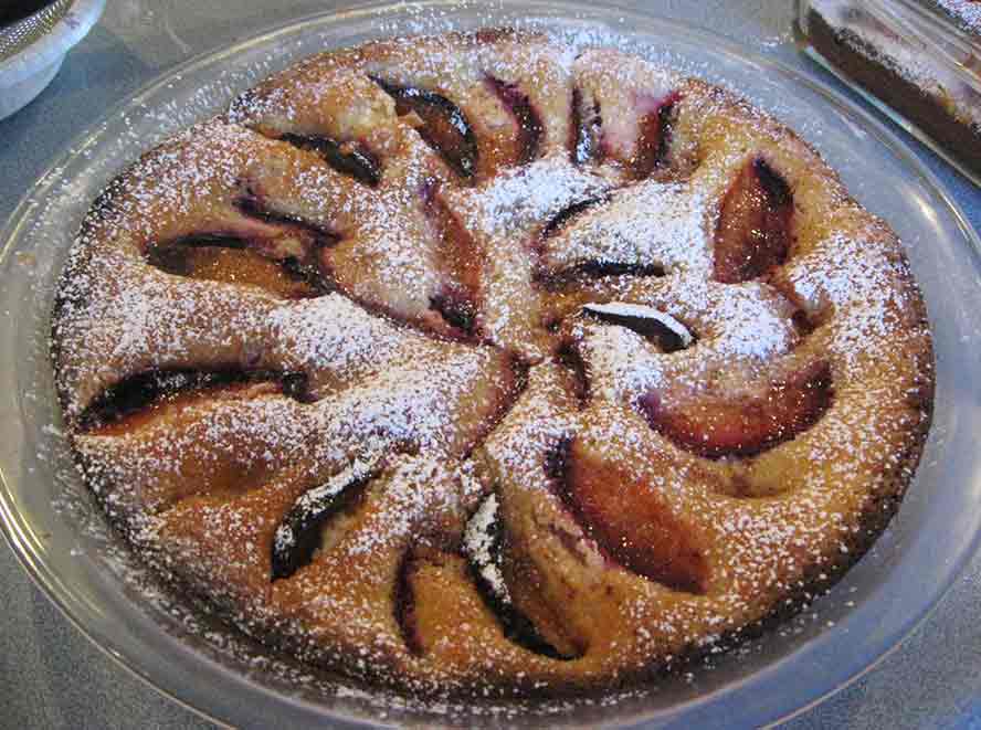 display-german-plum-cake