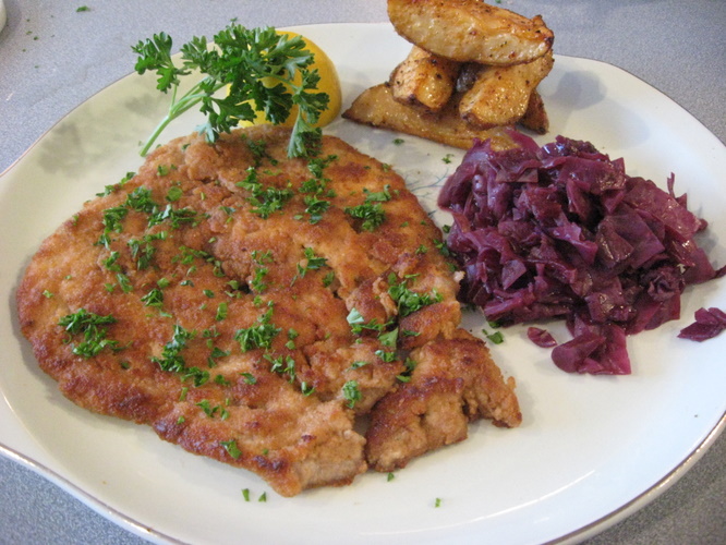 wienerschnitzel-display